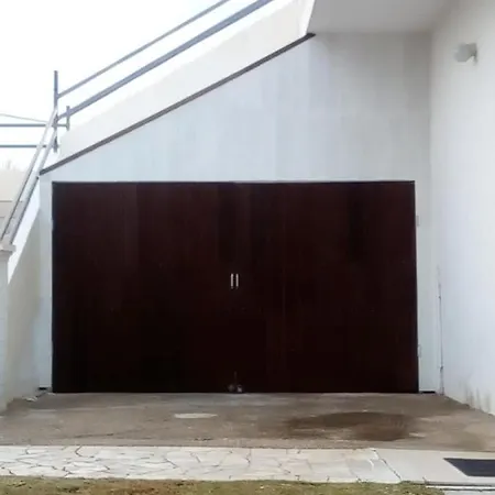 Kaloudis Apartment