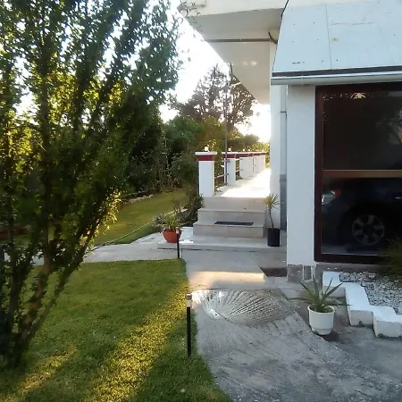 Kaloudis Apartmán Agios Georgios (Corfu)